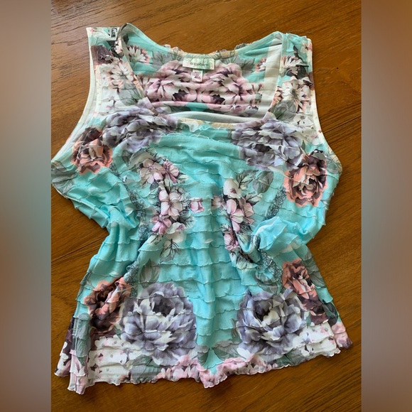Beautiful feminine ruffle layers tank - PETITE - Picture 1 of 5
